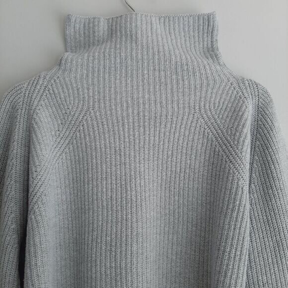 LEITH Nordstrom Cropped Turtleneck Sweater Grey Sz L - Picture 2 of 11